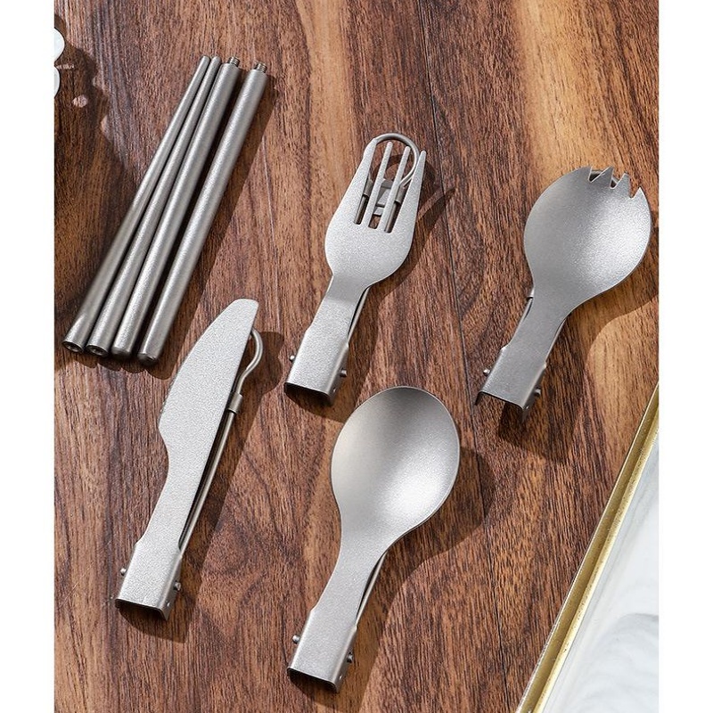 Juego de Cubiertos Plegables d - Camping Cooking And Cutlery Set reseña y precio